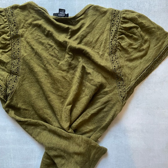 J. CREW flutter sleeve linen tee with lace trim - Picture 8 of 10